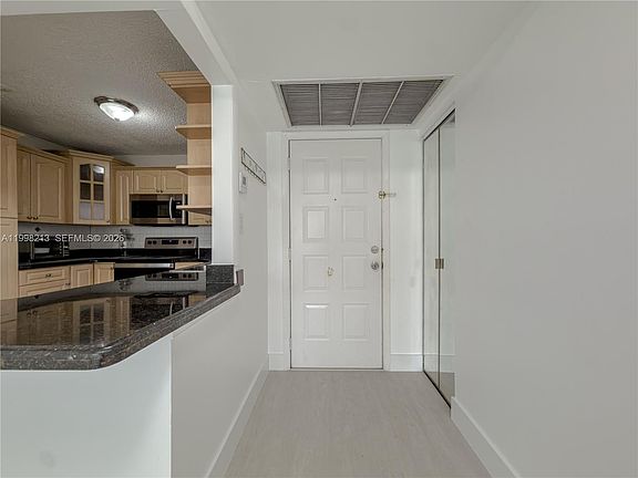 4th image of 3815 NW 35th St #1540