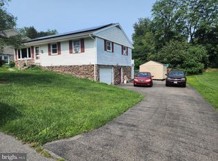971 Hampden Rd, Elizabethtown, PA 17022