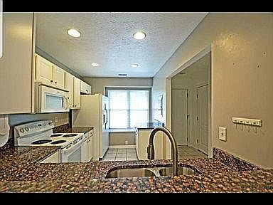 4th image of 4115A Spyglass Hl