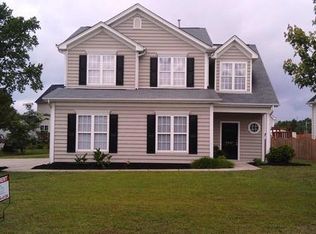 2047 Weaverline Dr, Fuquay Varina, NC 27526