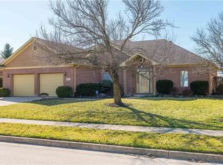 107 Mendy Ct, Englewood, OH