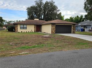 511 Elgin St, Sebring, FL 33875