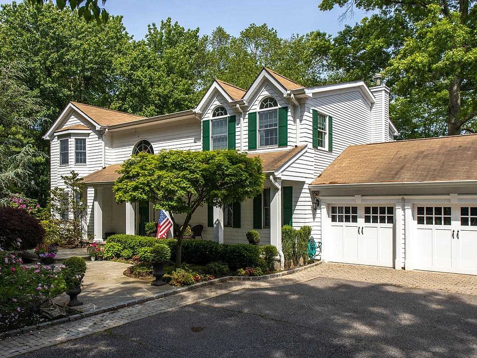 1st image of 17 Parkview Dr
