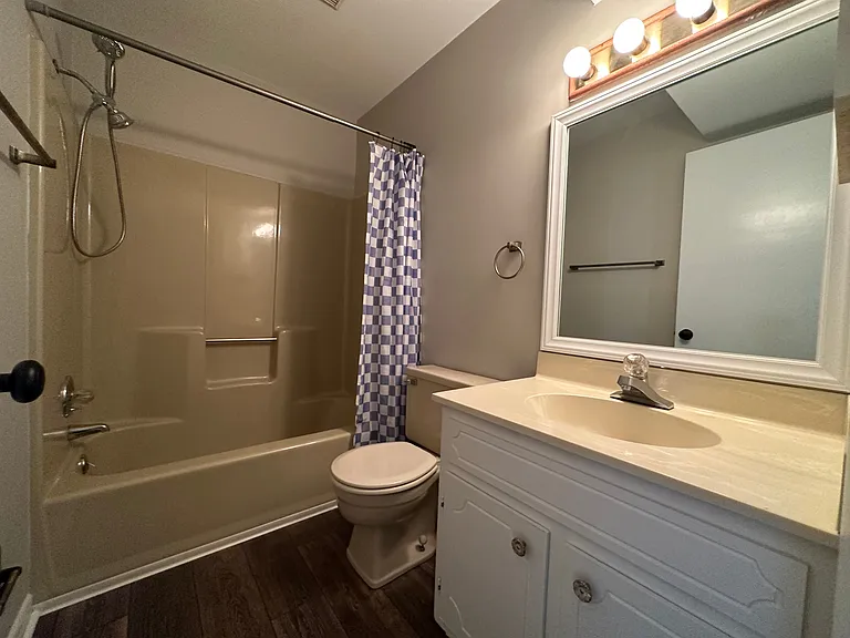 203 Driftwood Ln — Photo 22