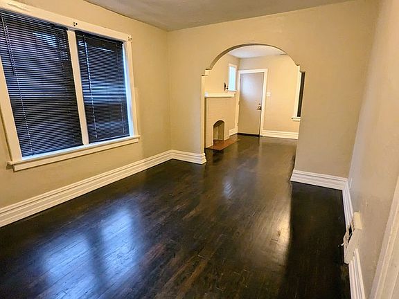 5th image of 3841 Iowa Ave Floor 3841-1