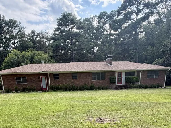 715 Highway 28 W, Soso, MS 39480