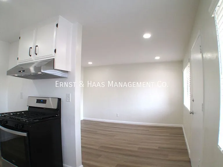 2223 E Spaulding St #7 — Photo 12