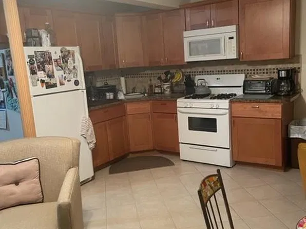 (undisclosed Address), Long Beach, NY 11561
