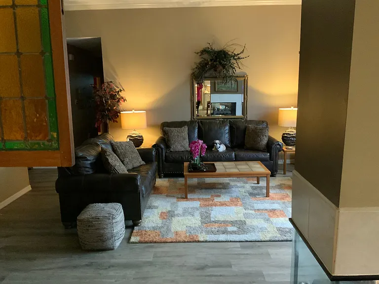 4104 Cedar Crest Ln — Photo 6