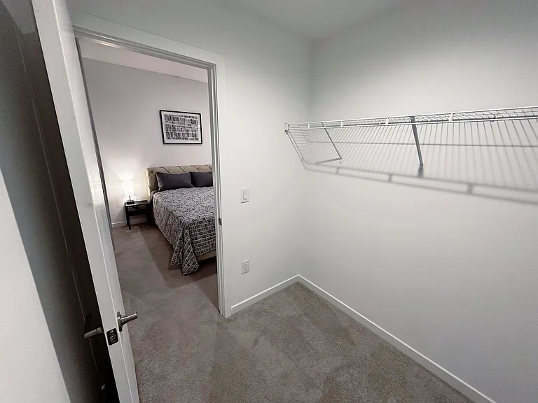 2030 Northbank Pl — Photo 6