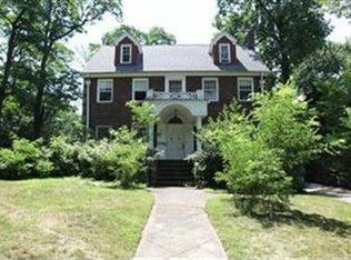 3372 Mayfield Rd, Cleveland Heights, OH 44118