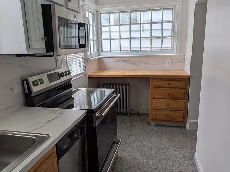 6162 Lawnton St — Photo 4