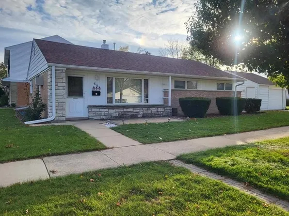 633 Hoffman Pkwy, Des Plaines, IL 60016