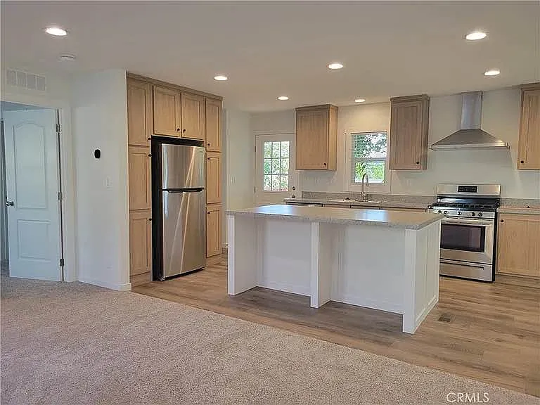 2920 Clark Rd #B4 — Photo 2