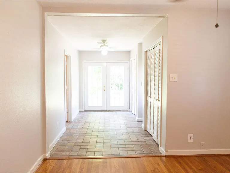 3314 Rochdale St — Photo 15