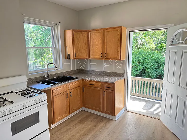 611 E Mitchell Ave #2 — Photo 10