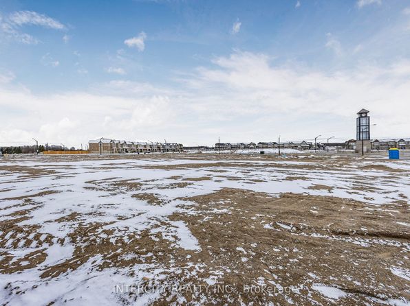 3 Avalon Dr, Wasaga Beach, ON L9Z 0M2