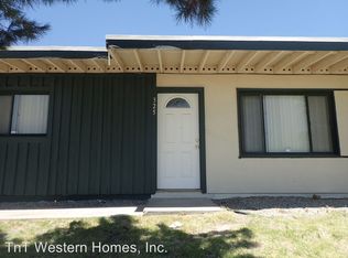 325 Sahara Dr, Ridgecrest, CA 93555