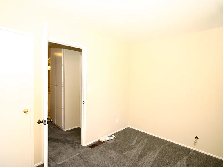 5470 Don Diablo Ct — Photo 19
