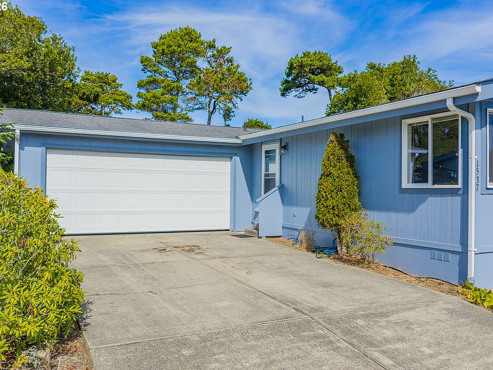 1st image of 1537 N Siano Loop