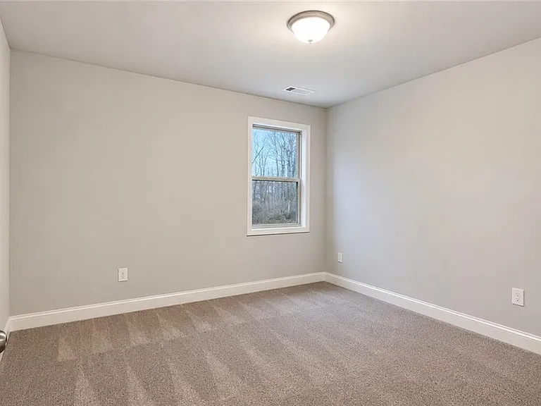 4462 Silver Oak Dr SW — Photo 12