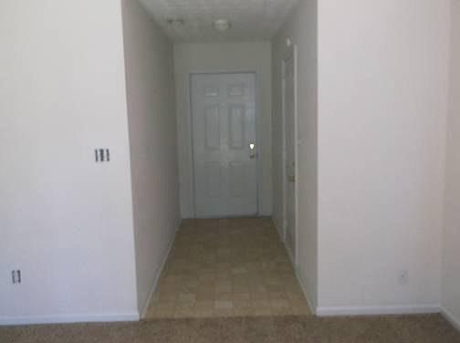 3rd image of 310 Kathryn Ct
