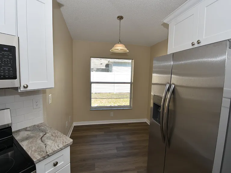 6 Seckel Ct — Photo 9