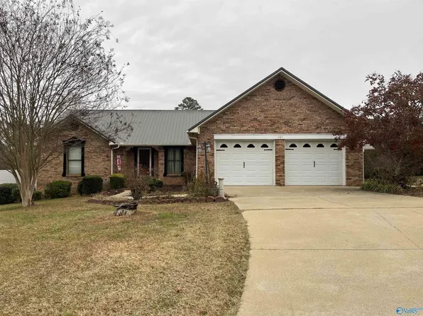 101 Charley St, Gadsden, AL 35901