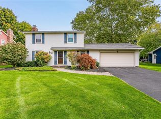 41 Lost Feather Dr, Fairport, NY 14450
