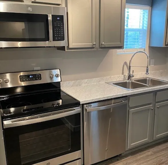 401 Cooner St #11 — Photo 3