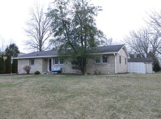 1600 S Pickwick Pl, Bloomington, IN 47401