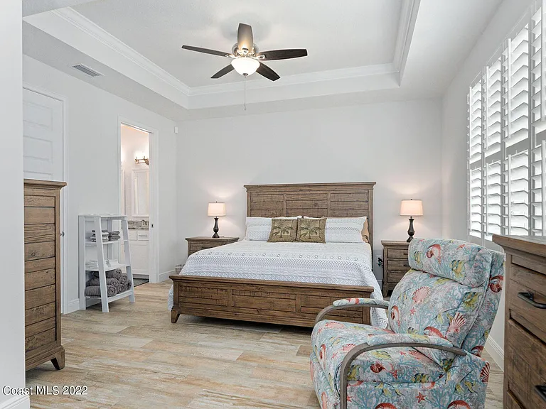 110 Enclave Ave — Photo 6