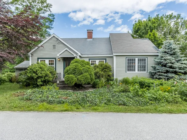 8 Parkside Terrace, South Portland, ME 04106
