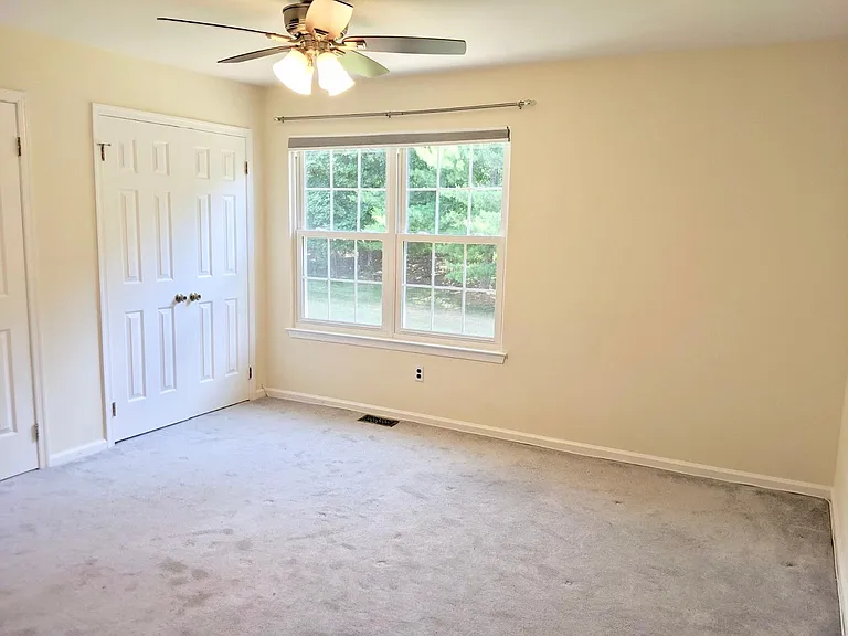 1503 Cobblestone Ct — Photo 8