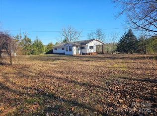 211 Forgotten Ln, Gastonia, NC 28016