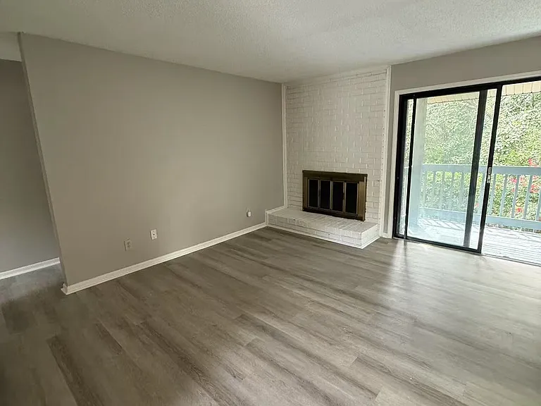 11024 Harrowfield Rd — Photo 5