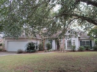 2088 W Ridge Dr, Mandeville, LA 70448