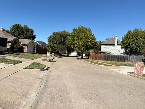 5th image of 5203 Alta Vista Ln