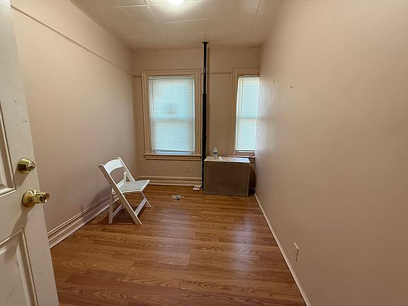 3rd image of 3508 Neptune Ave #2
