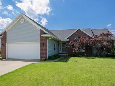 807 Nodaway Dr, Center Point, IA, 52213