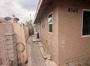 8570 Via Norte Dr, Riverside, CA 92503