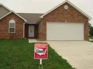 913 Angela Ct, Jerseyville, IL 62052