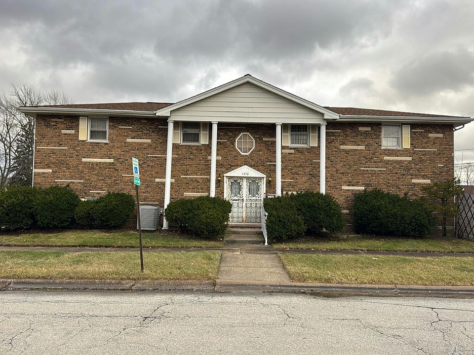 1st image of 1450 Hirsch Ave