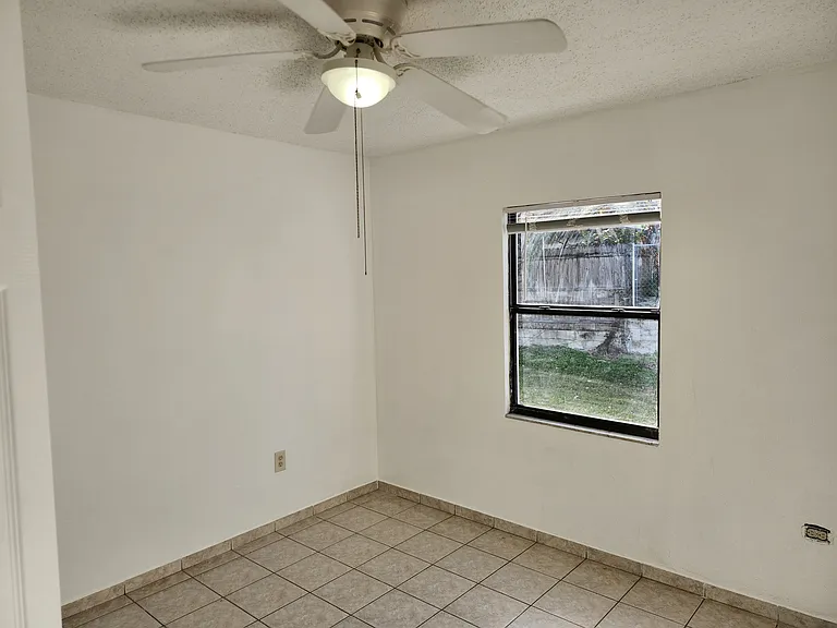 6263 Hoffner Ave #6265 — Photo 19