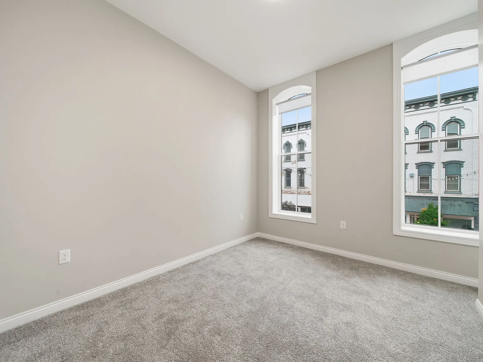Park House - Residential - 301 — Photo 4