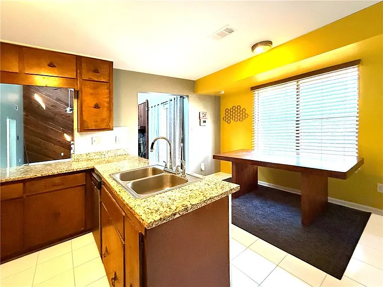 3166 Big Springs Ct — Photo 6