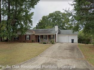 110 Bear Run Ct, Chattahoochee Hills, GA