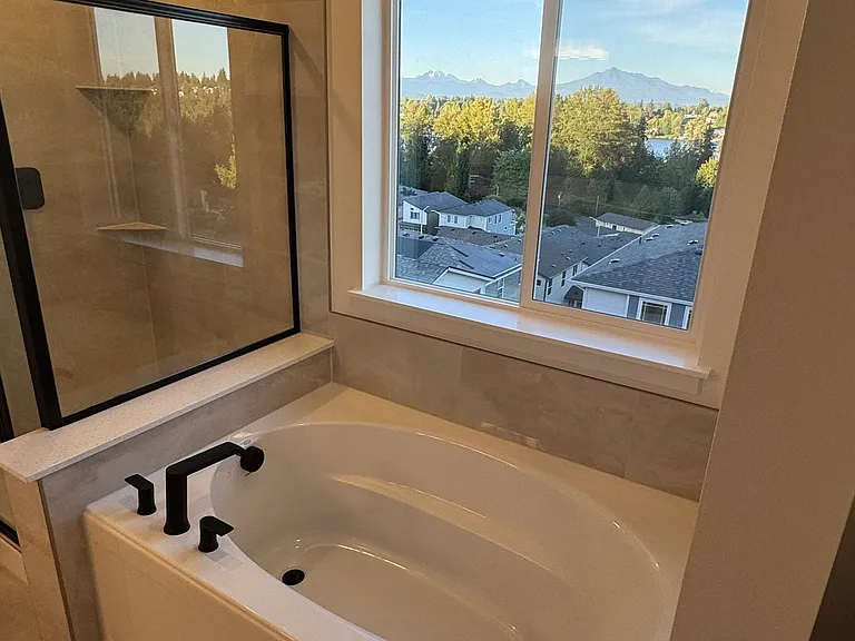 617 103rd Ct SE — Photo 18