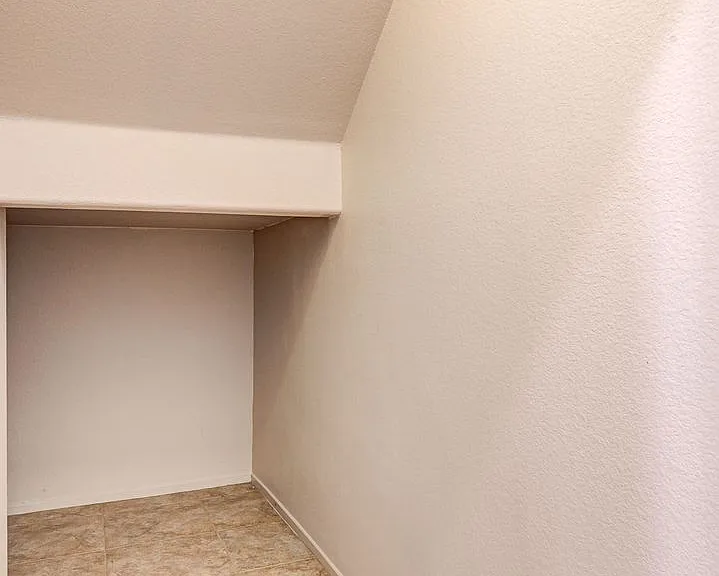 9522 Vega Carpio Ave — Photo 36