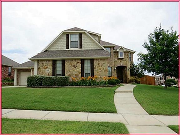 2nd image of 9700 Brewster Ln